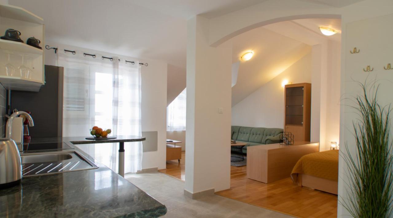 Mozart Apartments Baška Voda Εξωτερικό φωτογραφία