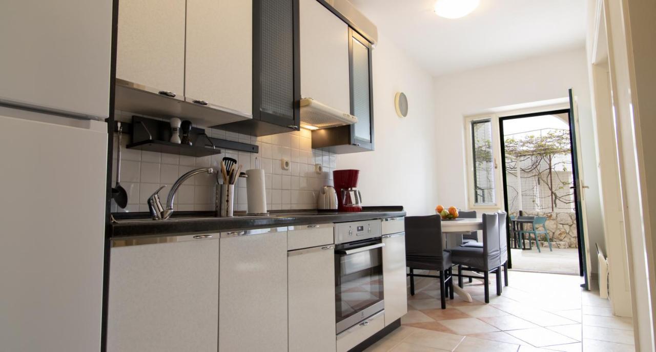 Mozart Apartments Baška Voda Εξωτερικό φωτογραφία
