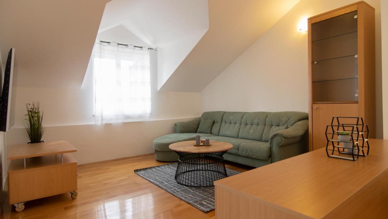 Mozart Apartments Baška Voda Εξωτερικό φωτογραφία